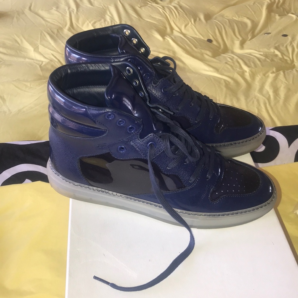 Balenciaga sneaker (authentic) (limited)